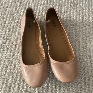 Nude mossimo ballet flats